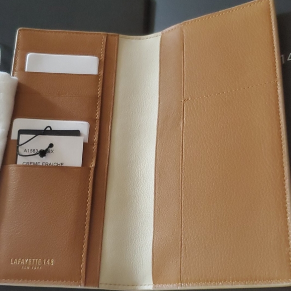 Lafayette 148 LEATHER PASSPORT HOLDER - Picture 10 of 12